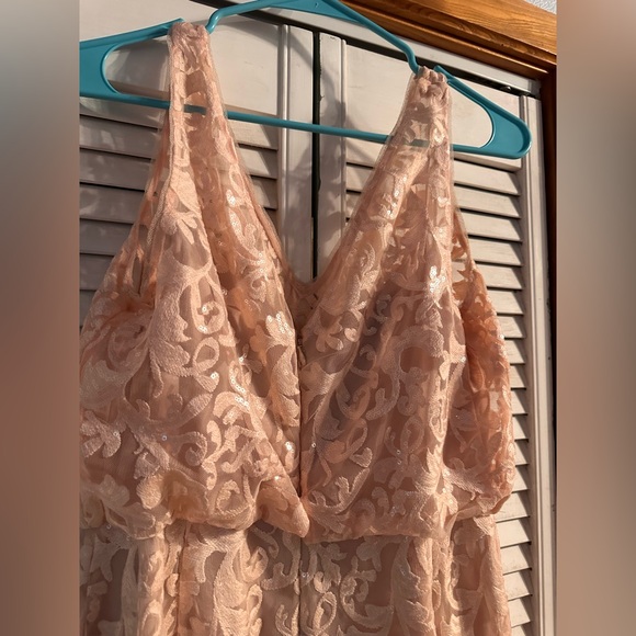 COPY - Stunning blush pink sequin Adrianna Papell gown - Picture 4 of 10